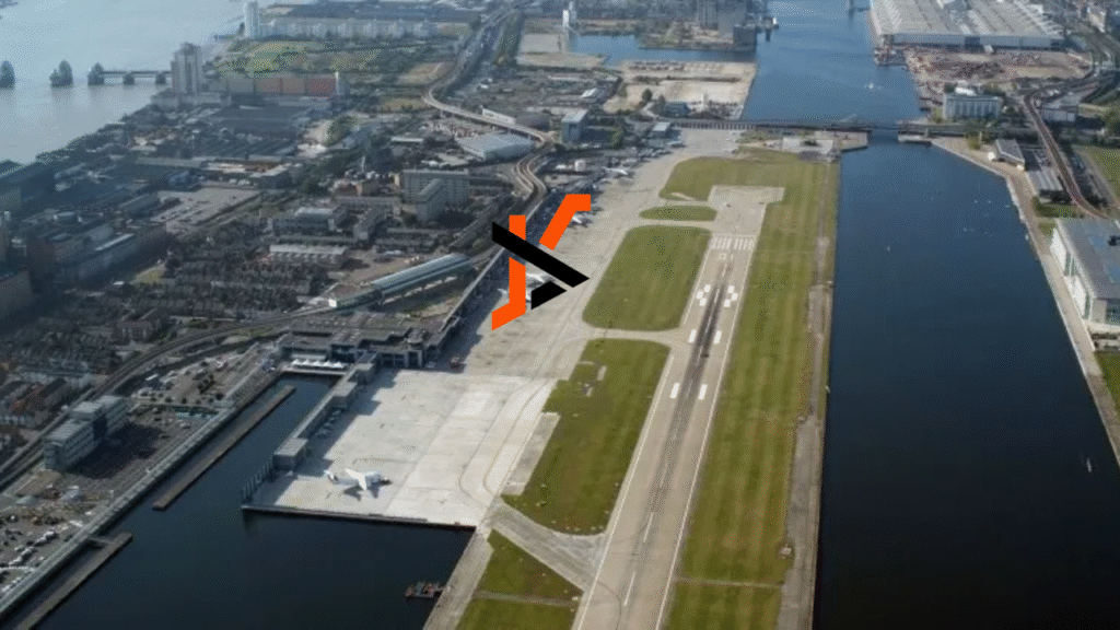 Top Tips for Smooth Travel Between Stansted and London City Airport