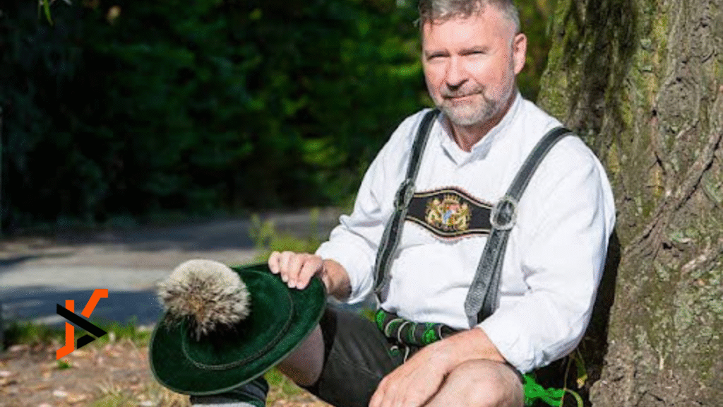 Upgrade Your Wardrobe with Classic Lederhosen and Men’s Leather Shorts